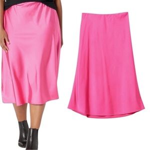 The Drop Maya Silky Slip Skirt Plus Size Barbie core Lightweight